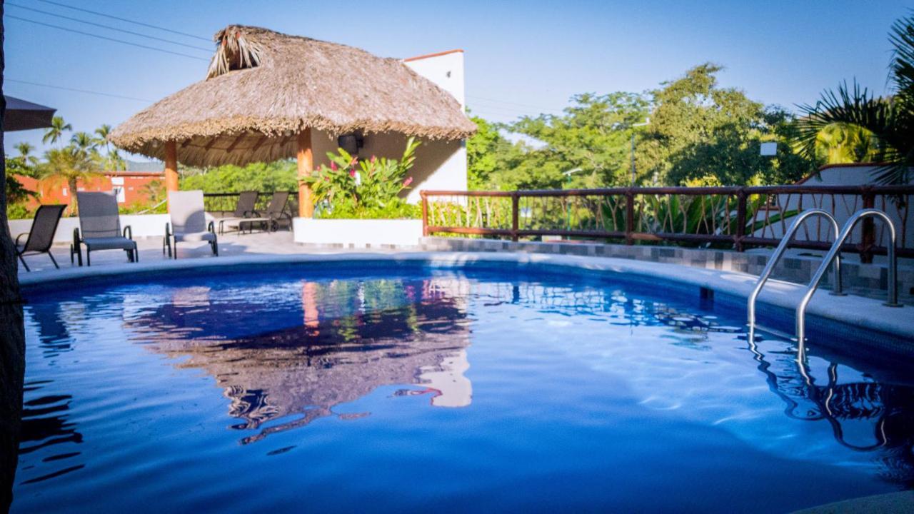 Bonito Hotel By Arans Zihuatanejo Exterior foto